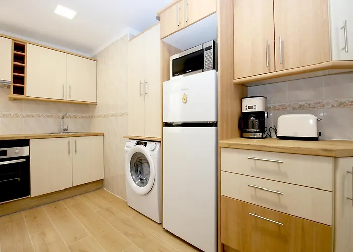 Апартаменты Centre Beachfront Rossi