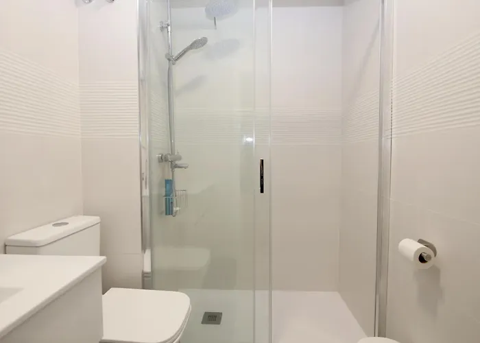 Centre Beachfront Rossi Апартаменты *